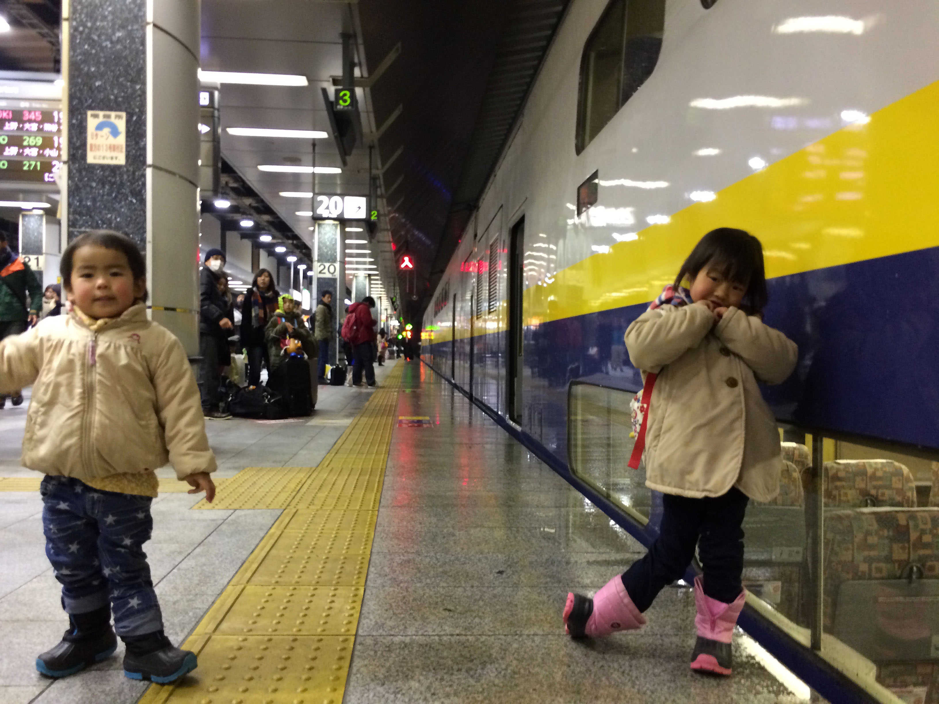 【子連れ旅行】3歳〜小学校入学前までは、圧倒的に新幹線がお得だって知ってた？